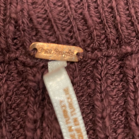 Free People Sweater Pants Maroon Ribbed Straight Leg Women’s Size SMALL Pull On - Picture 3 of 6